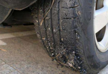 汽车轮胎沾上沥青有危险吗？如何去掉汽车轮胎上的沥青？