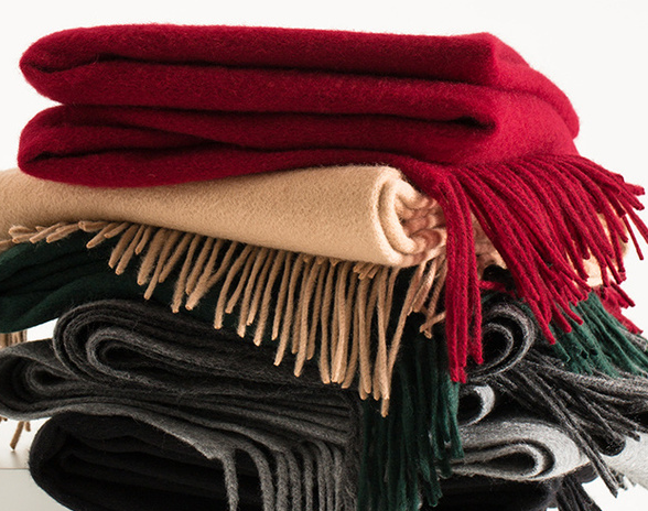 女士围巾有哪些好看的品牌？推荐几款好用的女士围巾品牌