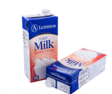 中学生喝学生奶粉还是纯牛奶好？营养上区别大吗？