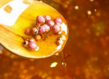 花椒油怎样制作才又麻又香？鲜花椒和干花椒哪个适合做