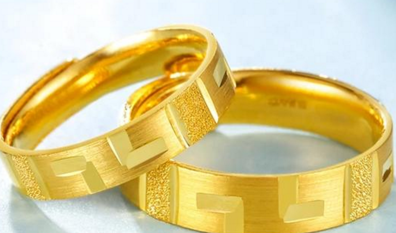 男人带多少克黄金戒指合适？推荐几款适合男士的黄金戒指